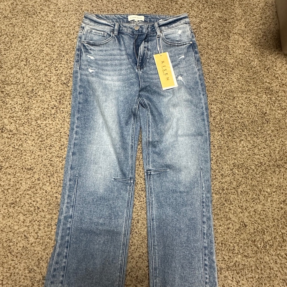 Risen Jeans